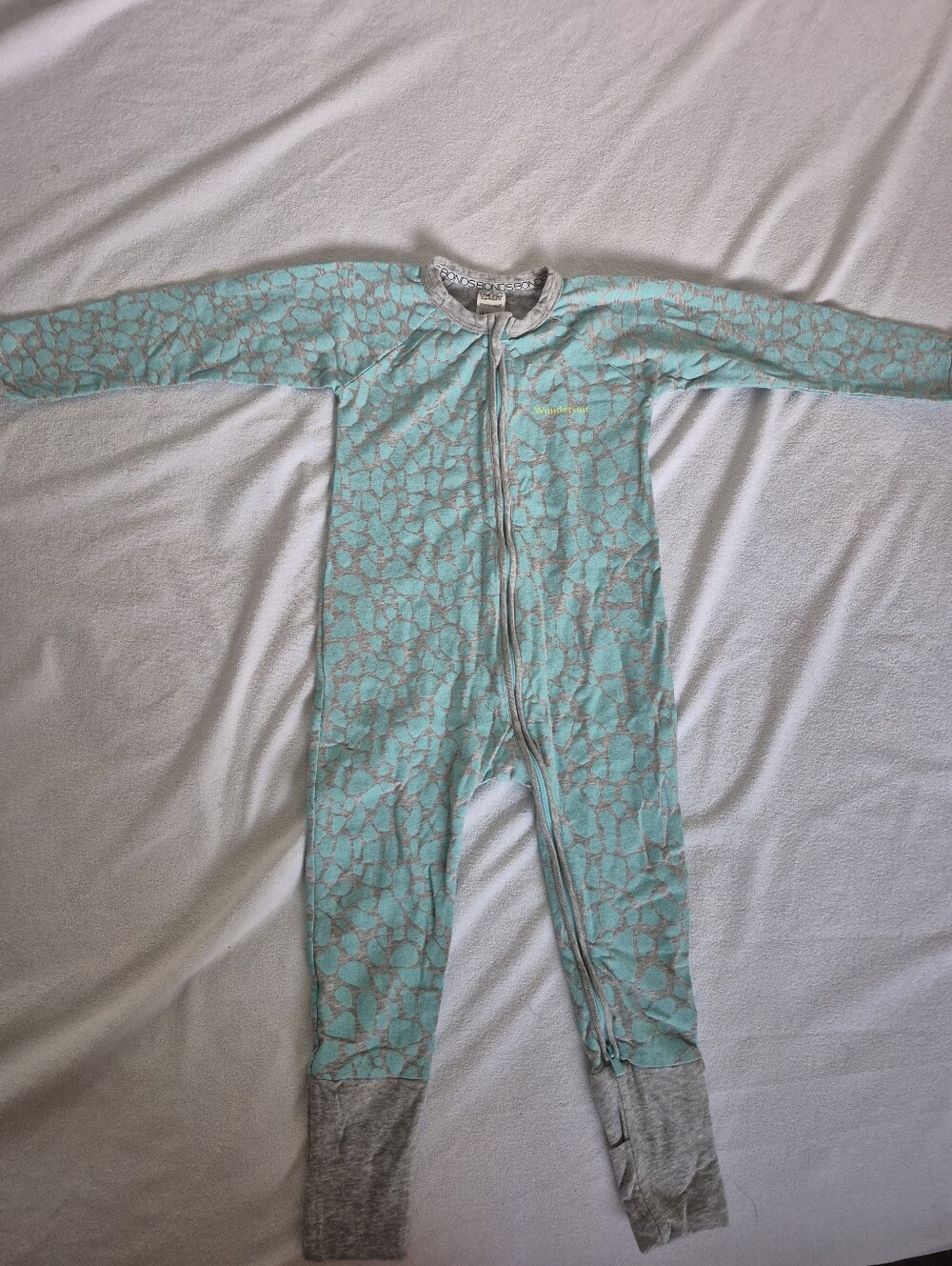 Bonds Size 2 Wondersuits